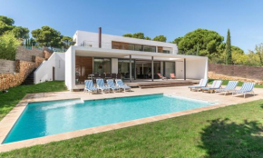 Гостиница Villa Claudia  Ла-Эскала